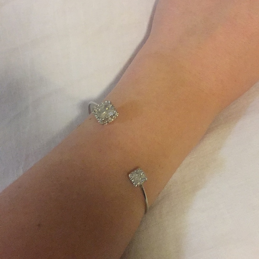 Silver bracelet with square sparkles OS